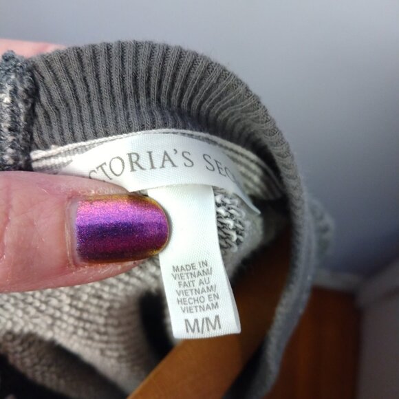 Victoria's Secret Back Lace Up Med Gray Long Sleeve Sweatshirt Crop Boxy *FLAW* - Picture 9 of 11